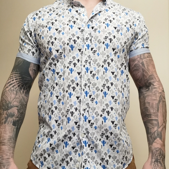 Harper + Leyland button up - Picture 1 of 2